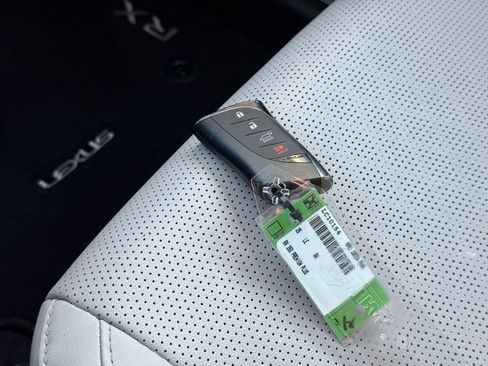 Certified 2025 Lexus RX 350 Premium Plus image 40