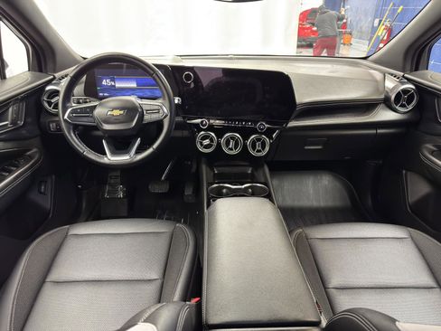 Used 2024 Chevrolet Blazer EV LT image 30