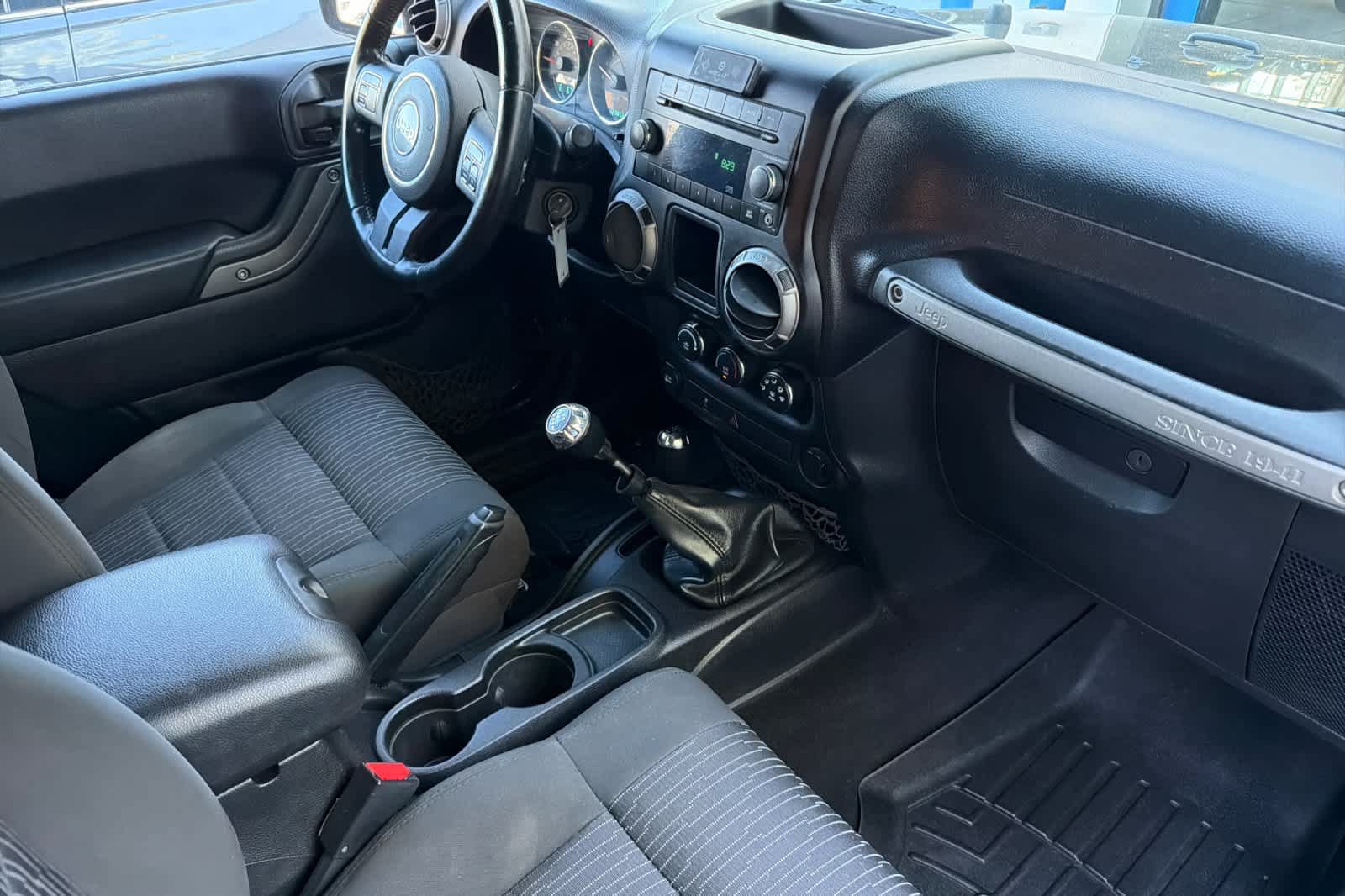 Used 2011 Jeep Wrangler Sport AWD/4WD image 18