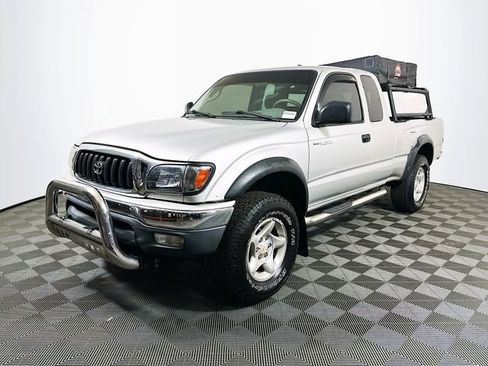 Used 2002 Toyota Tacoma PreRunner image 4