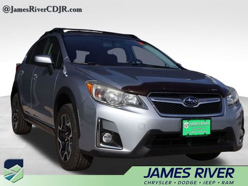 Used 2016 Subaru Crosstrek 2.0i Premium w/ Moonroof Package image 6