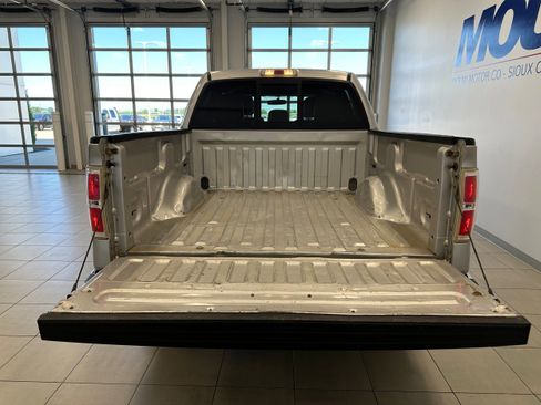 Used 2014 Ford F150 Lariat w/ Lariat Chrome Package AWD/4WD image 7