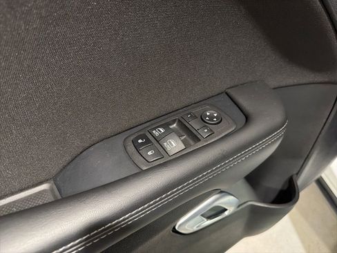 Used 2023 Dodge Challenger R/T w/ Blacktop Package image 25