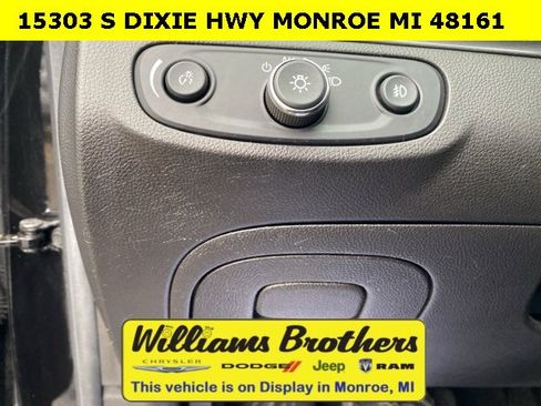 Used 2018 Buick Encore Premium w/ Experience Buick Package image 15