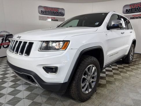 Used 2016 Jeep Grand Cherokee Limited w/ Trailer Tow Group IV image 8