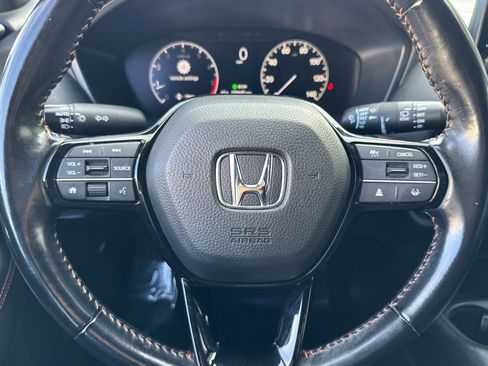Used 2025 Honda HR-V Sport image 15