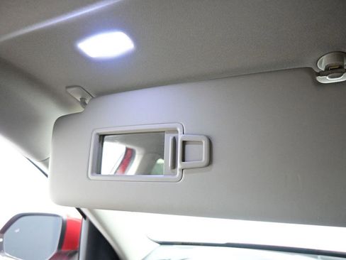 Used 2024 Volkswagen Atlas SEL Premium R-Line image 25