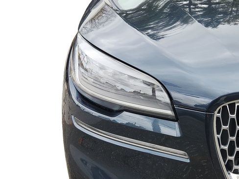 Used 2023 Lincoln Aviator Reserve w/ Equipment Group 201A image 10