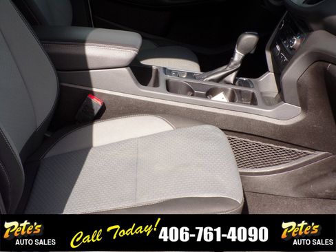 Used 2017 Ford Escape SE image 17