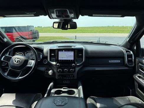 Used 2022 RAM 2500 Laramie AWD/4WD image 14