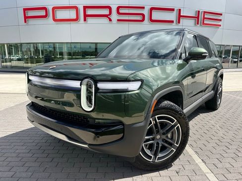 Used 2025 Rivian R1S Adventure image 1