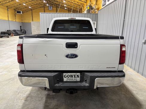 Used 2015 Ford F250 XL w/ Power Equipment Group image 8