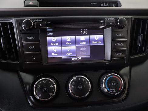 Used 2018 Toyota RAV4 LE w/ All Weather Liner Package AWD/4WD image 13