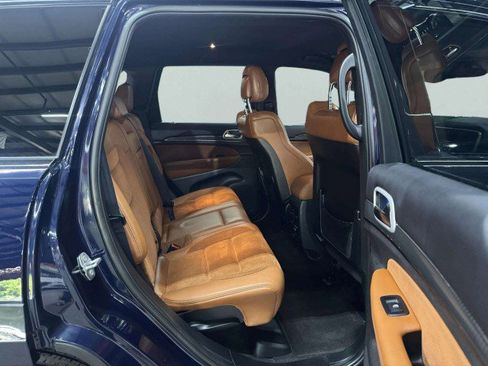 Used 2018 Jeep Grand Cherokee Trackhawk w/ Trailer Tow Group IV image 38