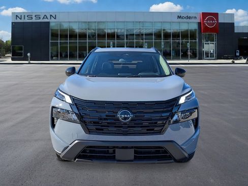 New 2026 Nissan Rogue SV FWD image 8