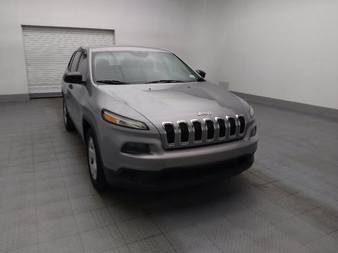 Used 2014 Jeep Cherokee Sport w/ Trailer Tow Group FWD image 14