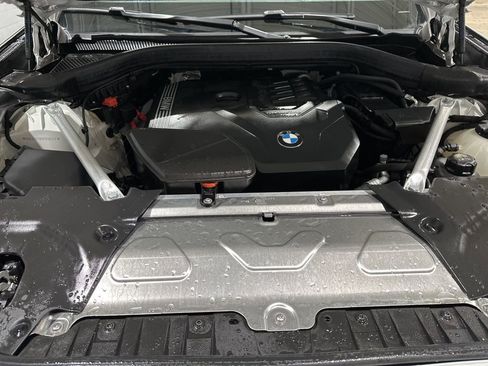 Used 2023 BMW X4 xDrive30i w/ M Sport Package image 22