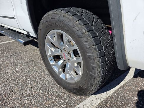 Used 2017 GMC Sierra 1500 SLT w/ SLT Premium Package image 7