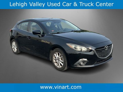 Used 2016 MAZDA MAZDA3 i Grand Touring FWD image 1