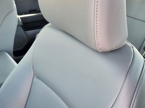 New 2026 Ford F250 XL w/ XL Chrome Package image 15