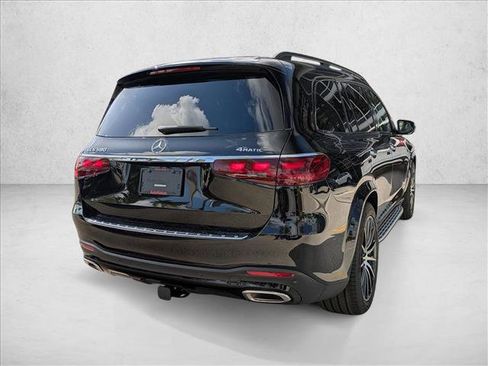 New 2026 Mercedes-Benz GLS 580 4MATIC image 2