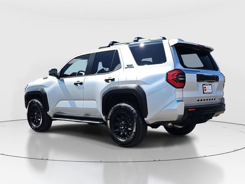 Certified 2025 Toyota 4Runner 4WD image 7