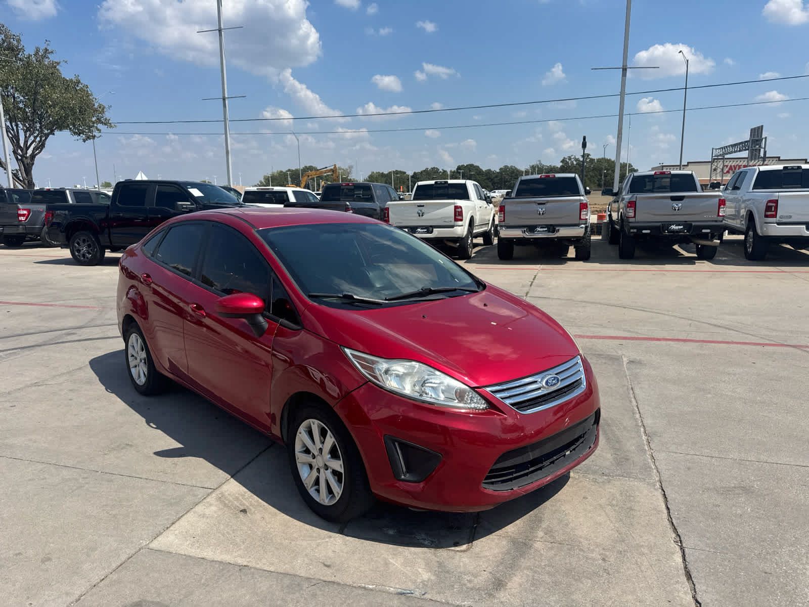 Used 2011 Ford Fiesta SE w/ 203A Rapid Spec Order Code FWD image 3