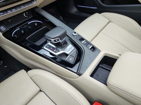 Used 2024 Audi A5 2.0T Premium Plus w/ Premium Plus AWD/4WD image 11