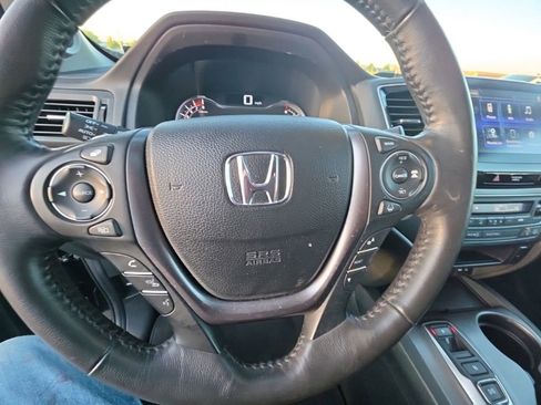 Certified 2023 Honda Ridgeline RTL image 17