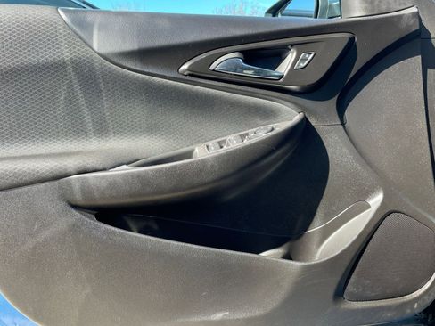 Used 2024 Chevrolet Malibu LT image 18