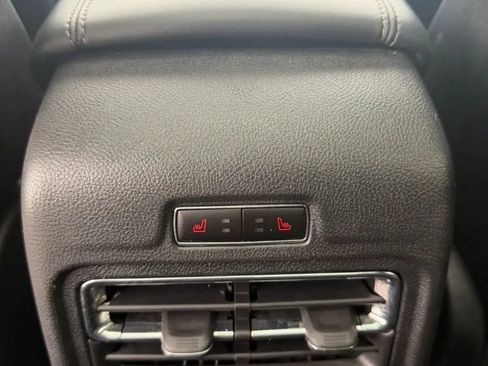 Used 2022 Lincoln Corsair AWD w/ Premium Package image 19