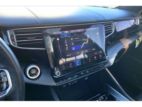 Used 2022 Jeep Grand Wagoneer Series II image 7