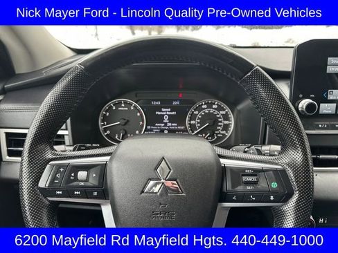 Used 2024 Mitsubishi Outlander SE image 38