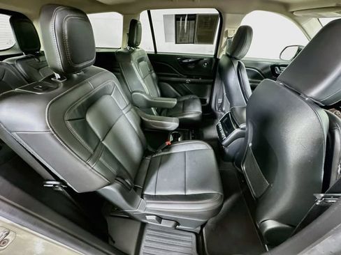 Used 2023 Lincoln Aviator Reserve w/ Equipment Group 201A AWD/4WD image 36