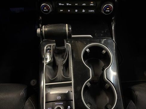 Used 2018 Kia Stinger Premium image 23