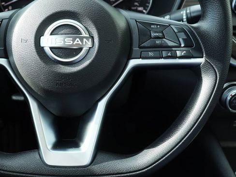 Used 2024 Nissan Altima 2.5 SV image 54