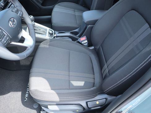 New 2026 Hyundai Venue SEL FWD image 11