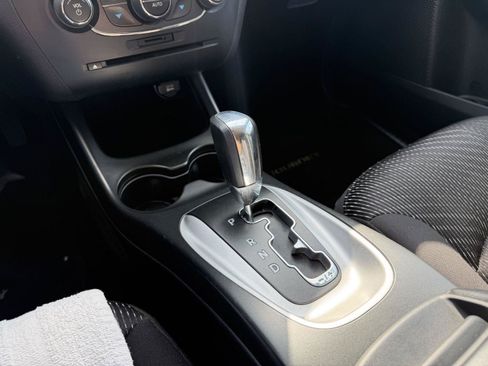Used 2014 Dodge Journey SXT w/ Quick Order Package 28C AWD/4WD image 17