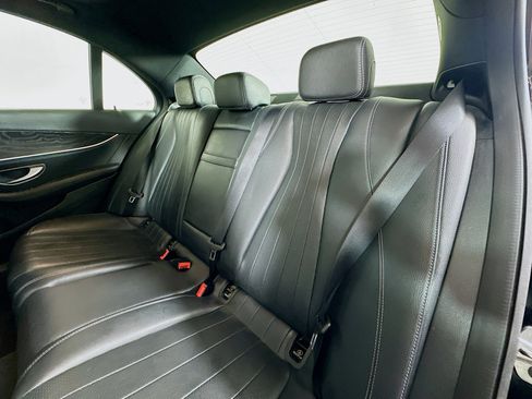 Used 2020 Mercedes-Benz E 450 4MATIC Sedan image 25