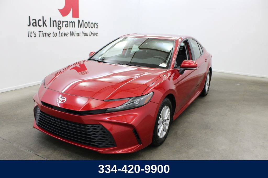 Used 2025 Toyota Camry LE FWD 360° Tour