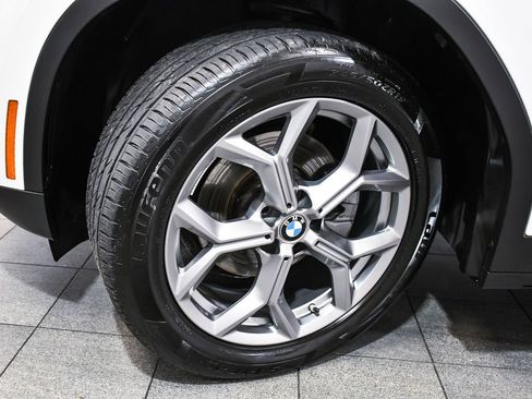 Used 2024 BMW X3 xDrive30i image 7