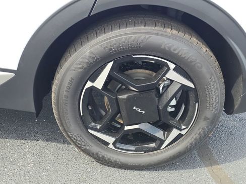 New 2026 Kia Sportage EX image 12