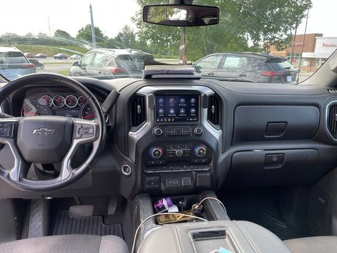 Used 2019 Chevrolet Silverado 1500 RST w/ All-Star Edition RWD image 9