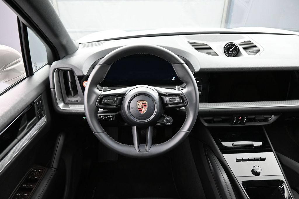 Certified 2026 Porsche Cayenne E-Hybrid AWD/4WD image 18