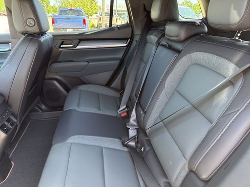 New 2026 GMC Terrain AT4 AWD/4WD image 5