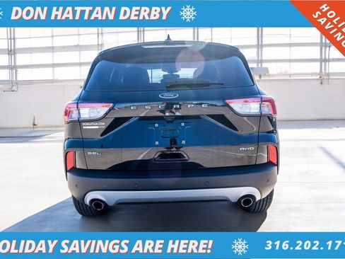 Used 2022 Ford Escape SEL image 30