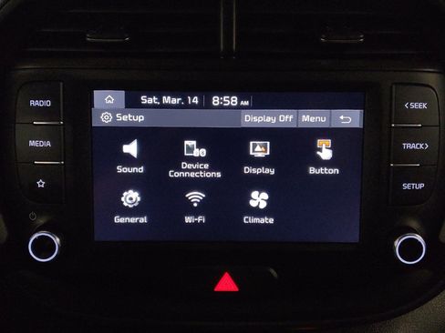 Used 2025 Kia Soul LX w/ LX Technology Package image 25