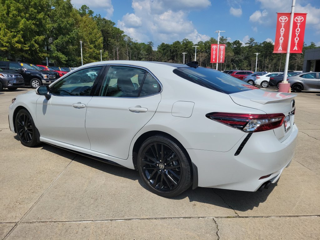 Certified 2023 Toyota Camry XSE FWD image 3