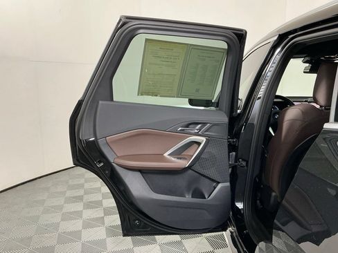 Certified 2025 BMW X1 xDrive28i w/ Convenience Package AWD/4WD image 24