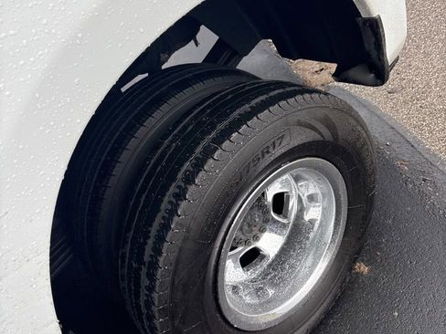 Certified 2024 RAM 3500 Tradesman w/ Chrome Appearance Group image 7